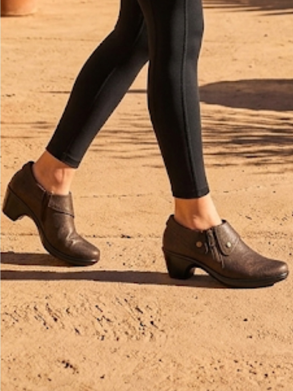 Easy Street Comfort Wave Bootie Shoes Zip Side Easy On Tooled Bootie Size 9 1/2M